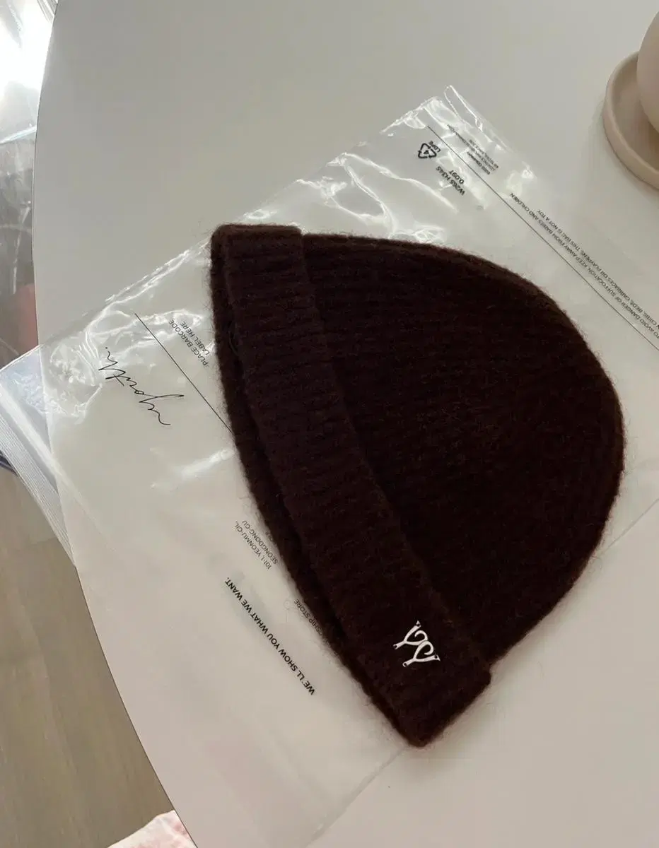 (새상품) 옵스큐라 유스 Youth Logo Plaque Beanie H